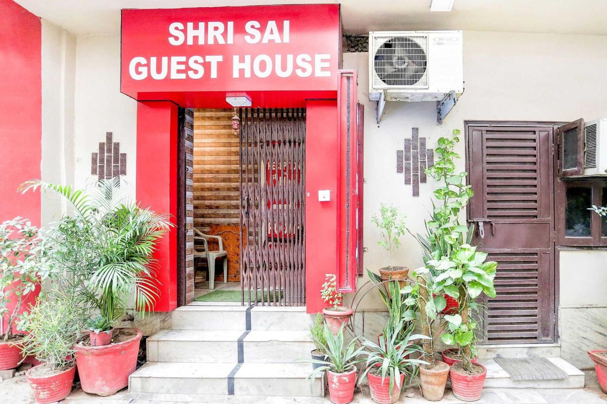 Hotel O Shri Sai Guest House เดลี ภายนอก รูปภาพ